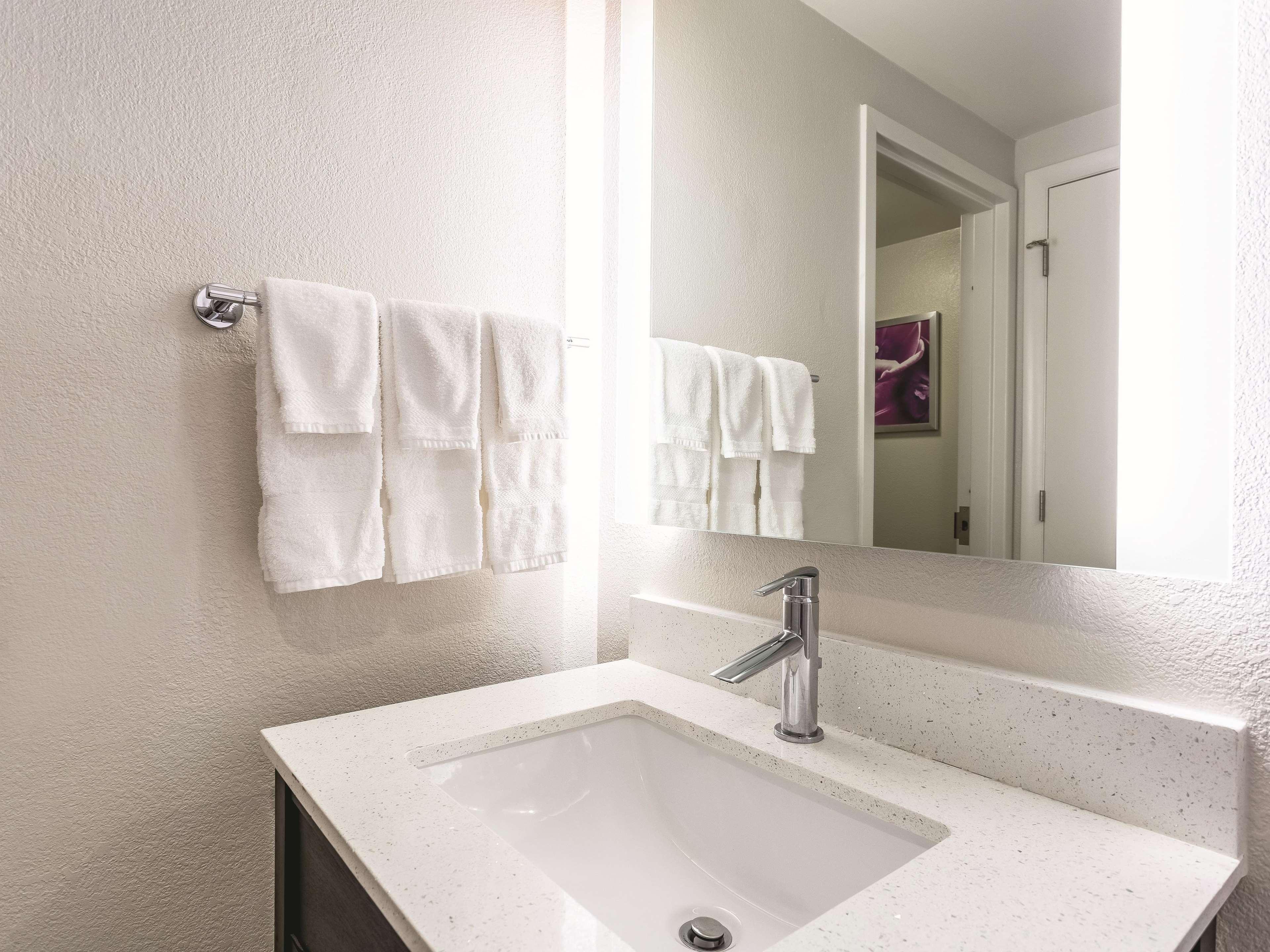 La Quinta By Wyndham Columbia / Fort Meade Jessup Luaran gambar
