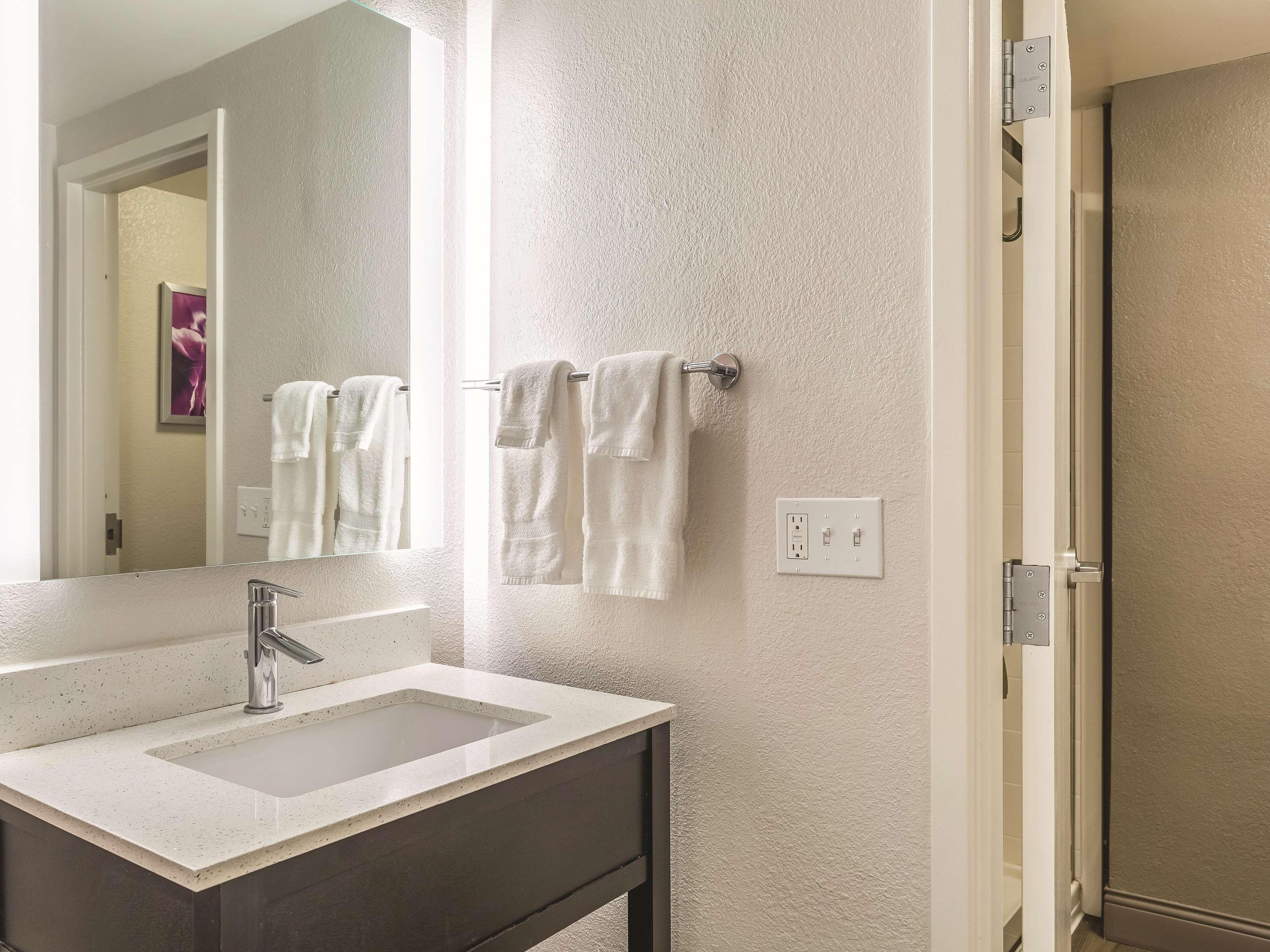 La Quinta By Wyndham Columbia / Fort Meade Jessup Luaran gambar