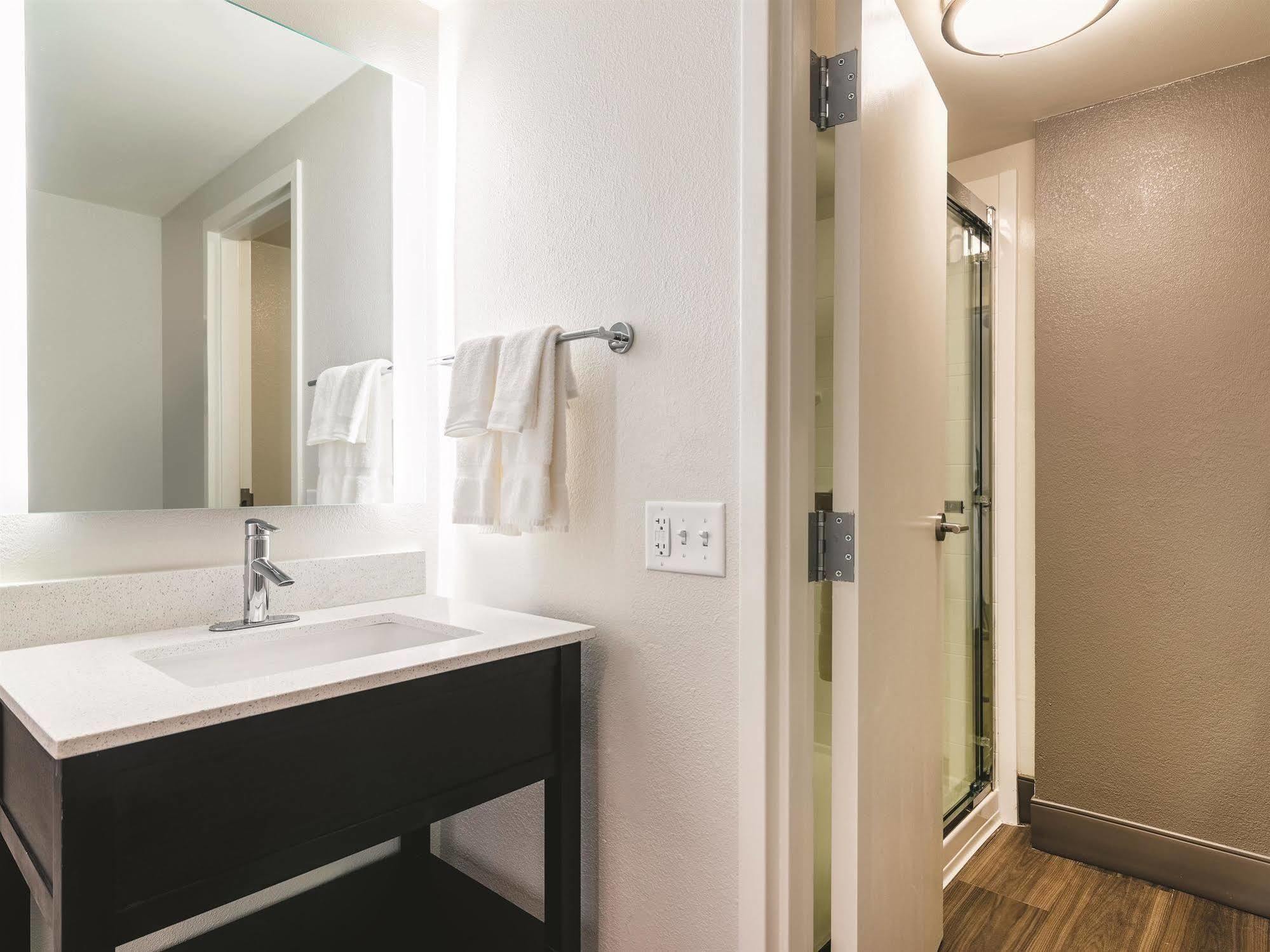 La Quinta By Wyndham Columbia / Fort Meade Jessup Luaran gambar
